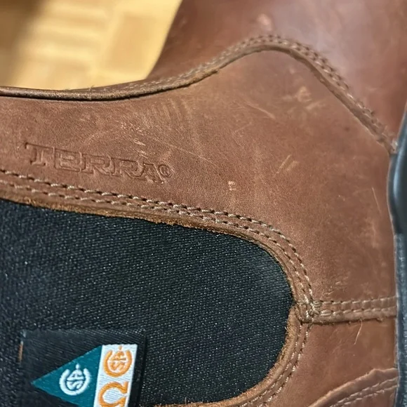 Terra - Picture 8 of 16